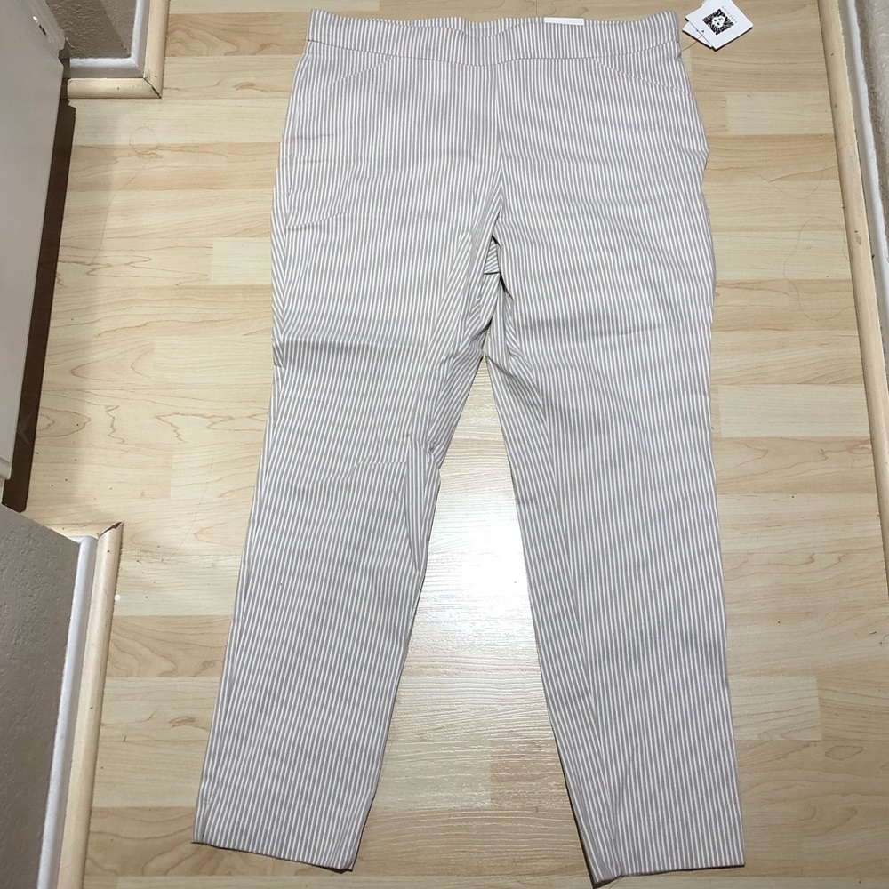 Anne Klein Slim Ankle Pants